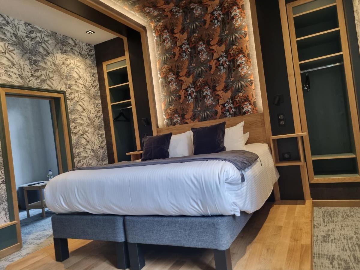 Logis Hotel Restaurant La Brasserie Treignac Eksteriør bilde